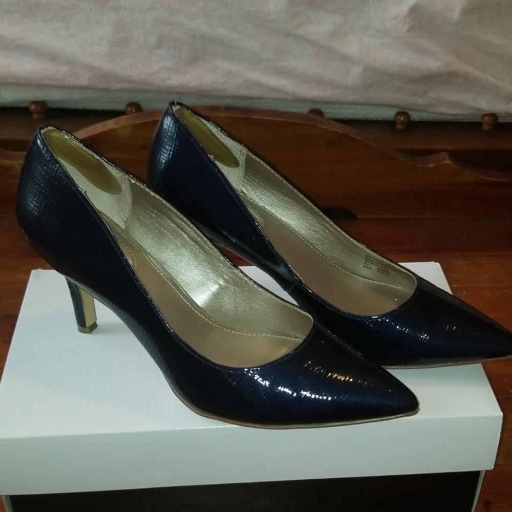 Alfani "Jueles" pumps